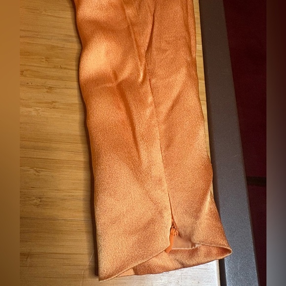 GUC Violante Nessi- Vibrant Orange Long Sleeve Dress. Size US 0 - Picture 7 of 13